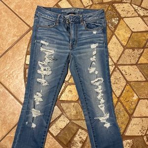 American eagle ripped jegging
